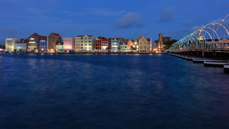 Willemstad by night