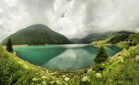 Lago di Vernago /Vernagt Stausee