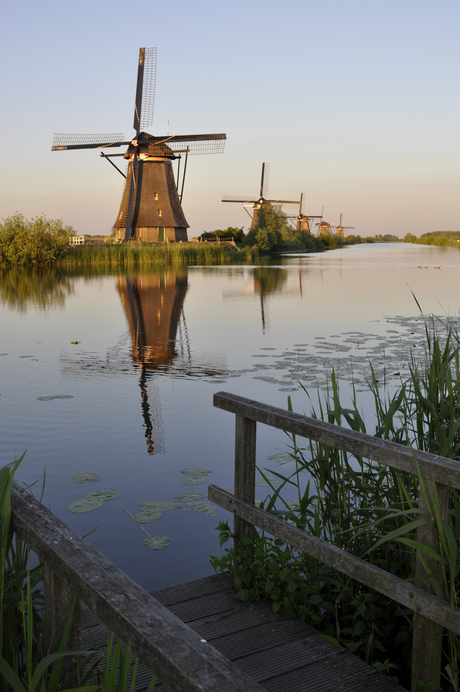 Molen bij avondlicht