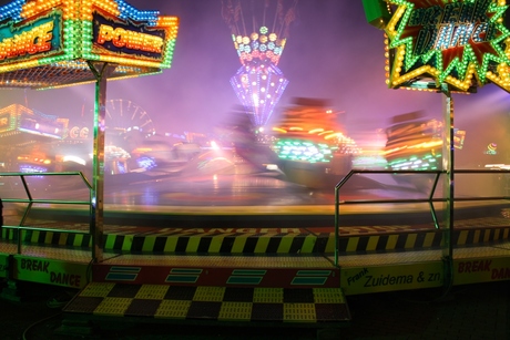 Kermis by night