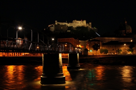 Burg Hoch Salzburg bei abend 2.