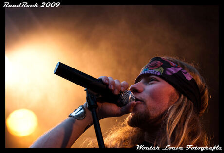 Gunz 'N Rozes Tribute Singer