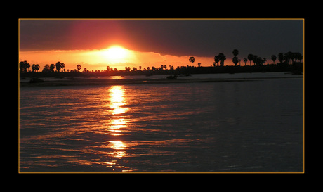 zonsondergang in Tanzania