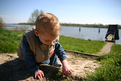 Spelen aan de Oude Maas