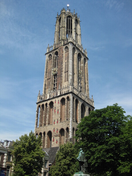 Dom Tower