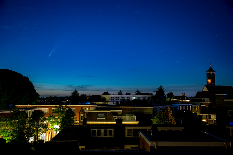 Komeet Neowise boven Utrecht