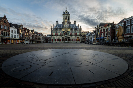 Delft Stadhuis en windroos