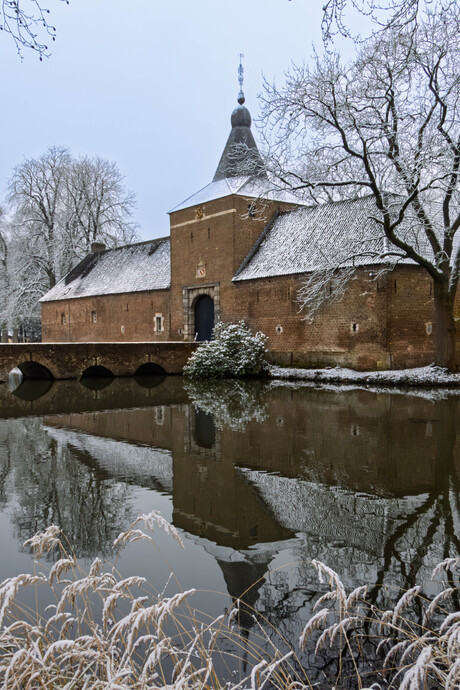 Kasteel Arcen  in kleur.
