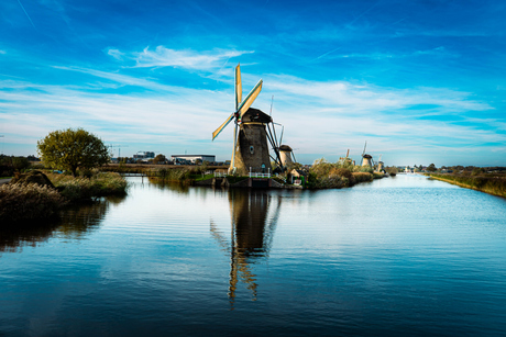 Tijdloze stilte bij de molens van Kinderdijk