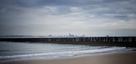 Skyline vlissingen vanuit breskens