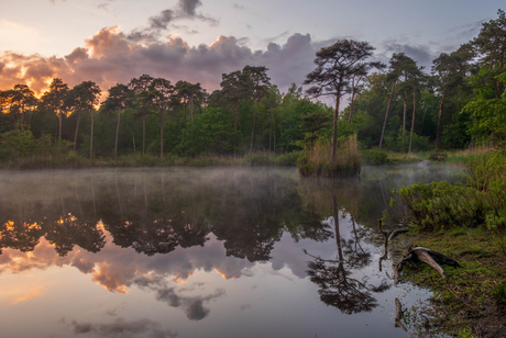 Mystieke zonsondergang bij het Witven