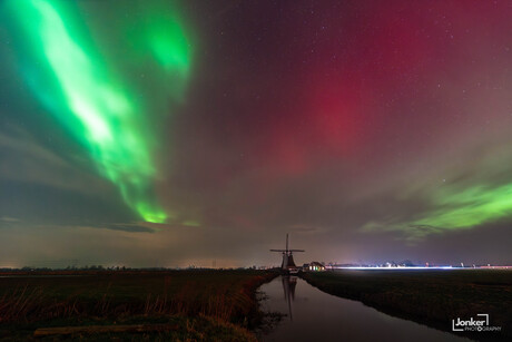 Noorderlicht boven Groningen