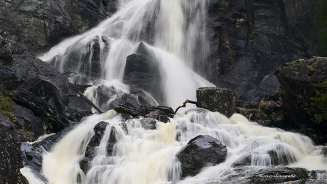 Elgafossen Waterval