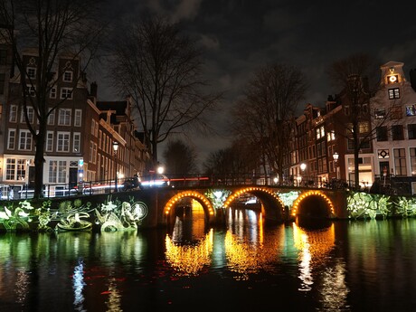 Amsterdam bij nacht