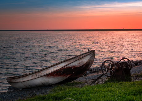 Sunset boat