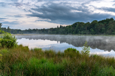 Mist op water