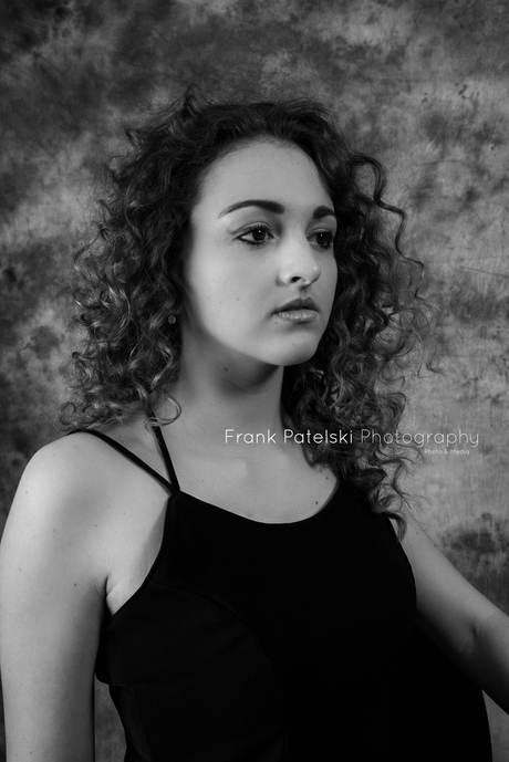 B&W Shoot with Maartje