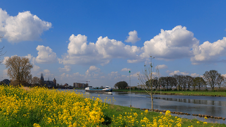 De lucht boven de Maas