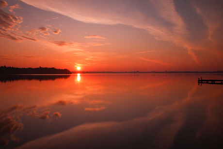 Serene rust | Morning Sun | Lake View