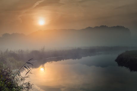 Zonsopkomst bij de Regge