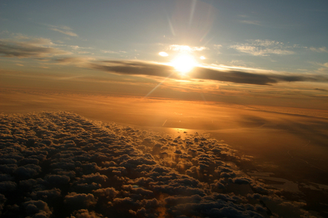 zonsopkomst boven Flevoland