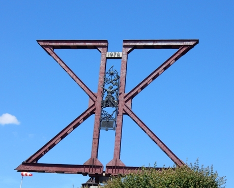 Monument Moerdijkbrug