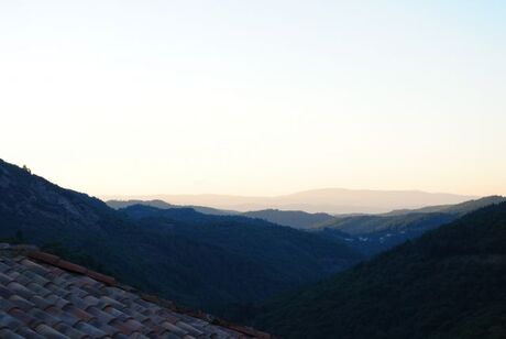 avondzicht op Mont Ventoux