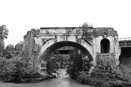 Viaduct over de Tiber