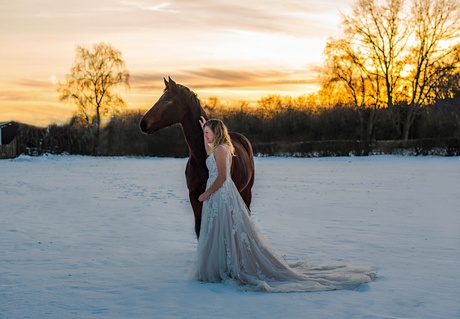 Beautiful Bride with her horse 