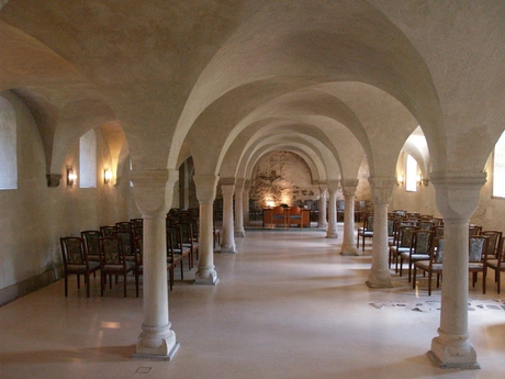 Het refectorium (eetzaal in een klooster).