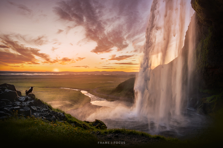 Zonsondergang bij Seljalandsfoss