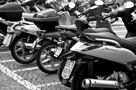 scooters in Verona