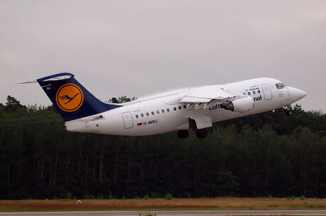 Lufthansa Avro
