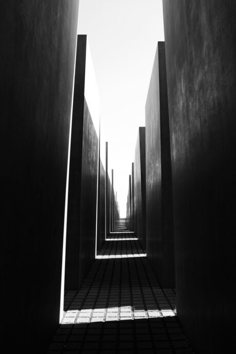holocaust monument
