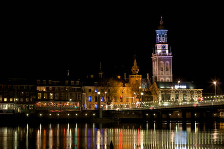 Kampen bij nacht, stadsbrug en Nieuwe Toren