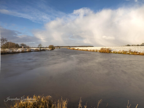Winter aan de Vecht
