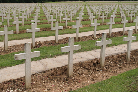 Oorlogsgraven bij Verdun