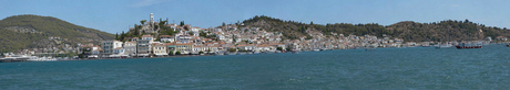 Poros stad