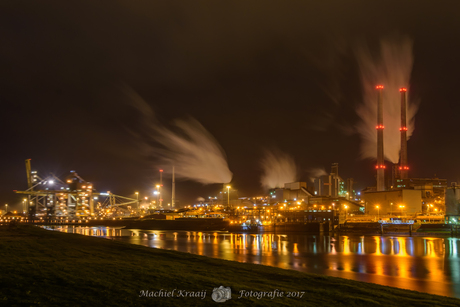 TATA in de avond