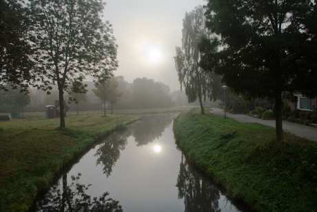 Stad in de mist