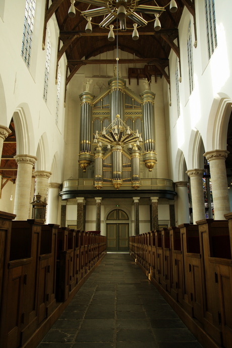 Interieur Oude Kerk Delft