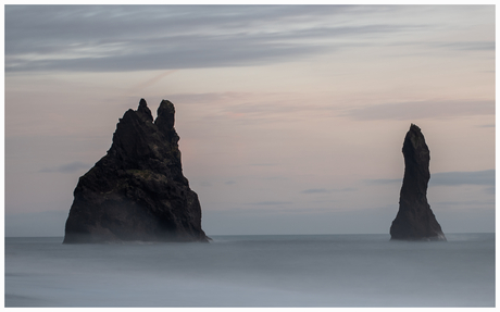 Langs Reynisfjara Black Beach