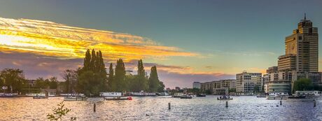 Amstel bij zonsondergang