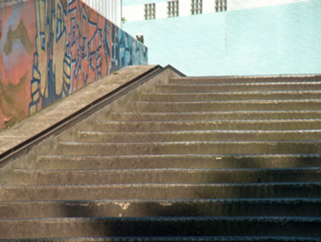 Onder 't Schenkviaductn door