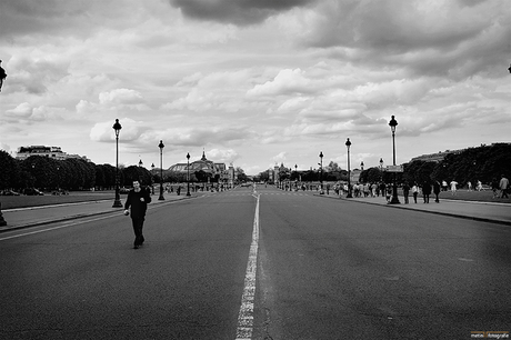 Empty street in Paris