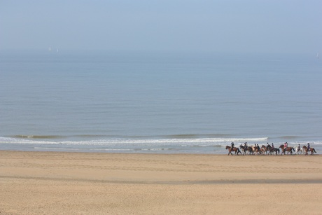 Lente op het strand