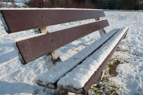 Ice bench
