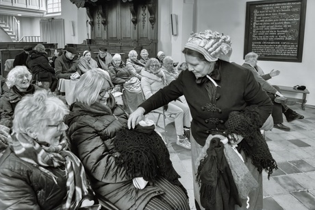 De lévéslòòp van krib tot kaas