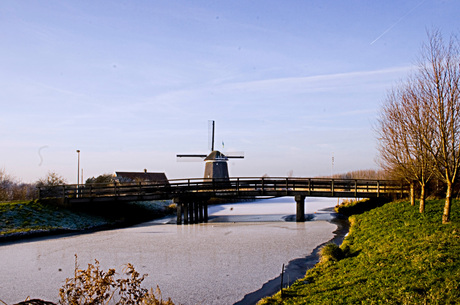 Viaanse molen in winter sfeer