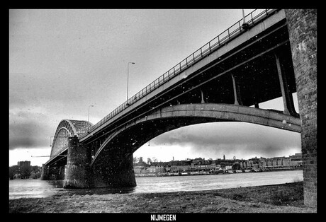 Nijmegen Waalbrug